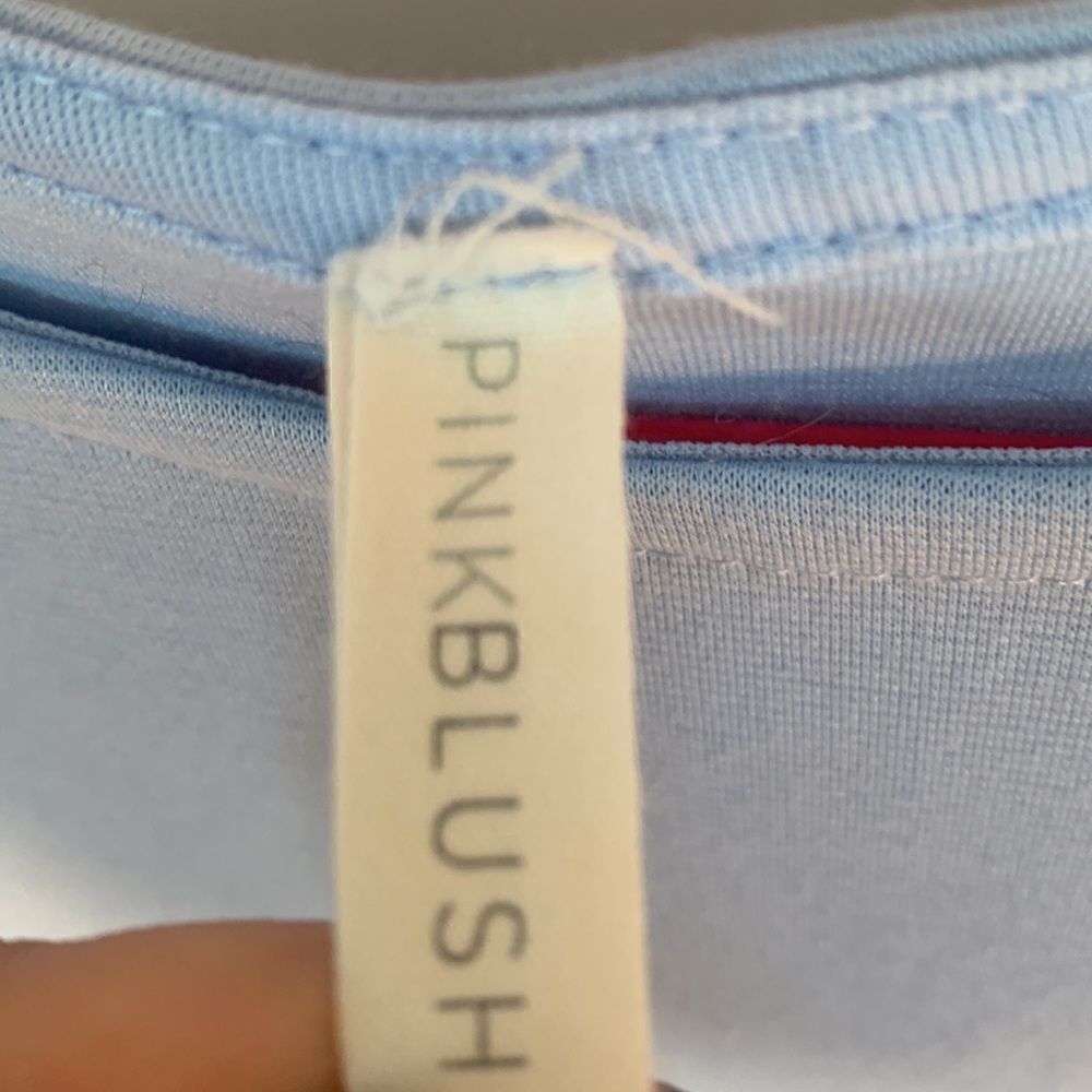 Pinkblush EUC light blue stretchy dress with scalloped edges. Size small - Picture 3 of 5